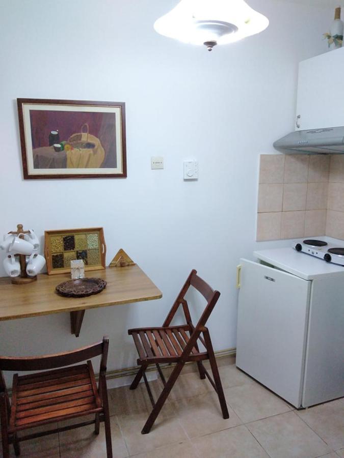 Ξενώνας Το Πέτρινο 2 Keramídhion Esterno foto